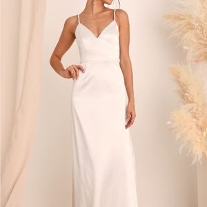 NEVER WORN BESIDES TRYING ON! Lulu’s long white dress with pearl back detail